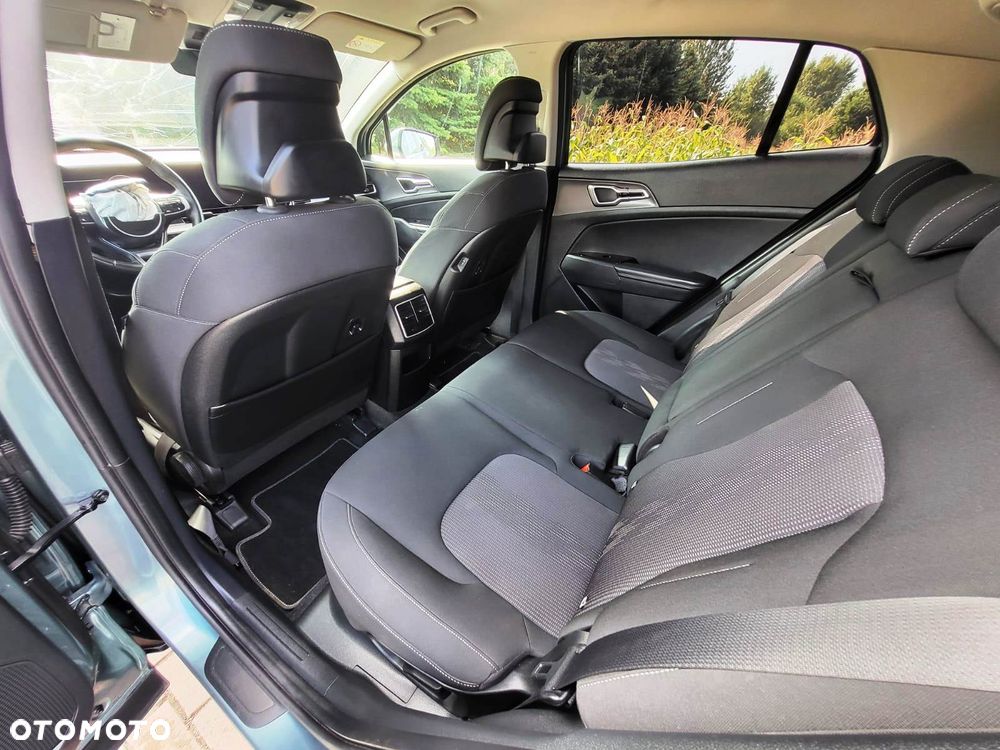 Kia Sportage 1.6 T-GDI HEV Business Line 2WD - 12