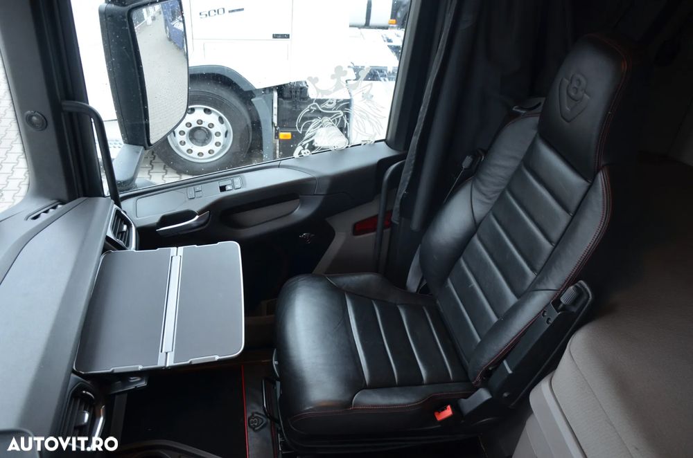 Scania R 580 / V8 / 4 PODUSZKI / KLIMA P. / NAVI /FULL LED / ACC / 7410 - 20