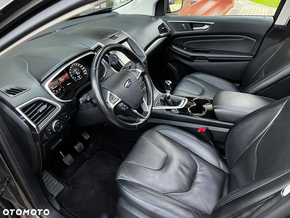 Ford Edge 2.0 TDCi 4WD Titanium - 6