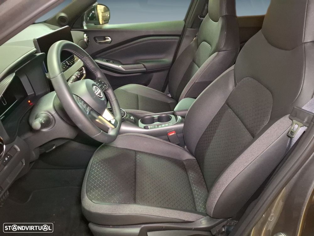 Nissan Juke 1.6 Hybrid N-Connecta Two Tone - 4