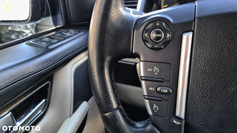 Land Rover Range Rover Sport - 12