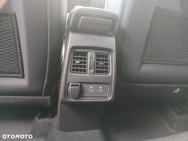 Renault Symbioz - 19