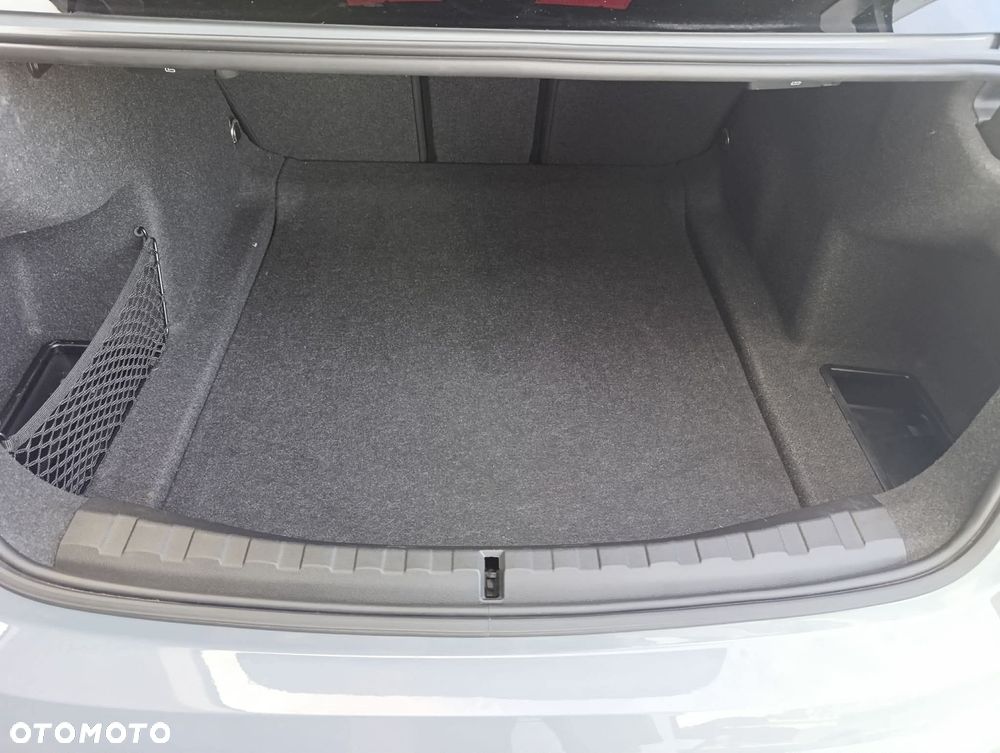 BMW Seria 3 - 10