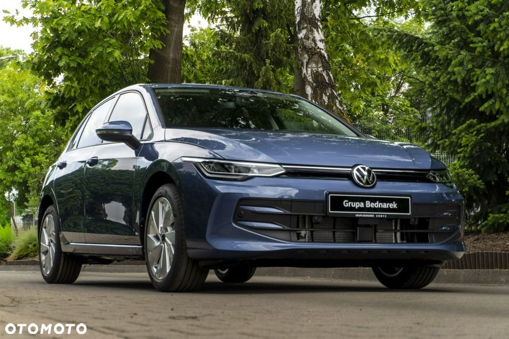 Volkswagen Golf - 12