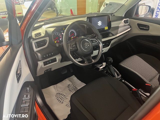 Suzuki Swift 1.2 Dualjet 12V CVT MHEV Passion - 5