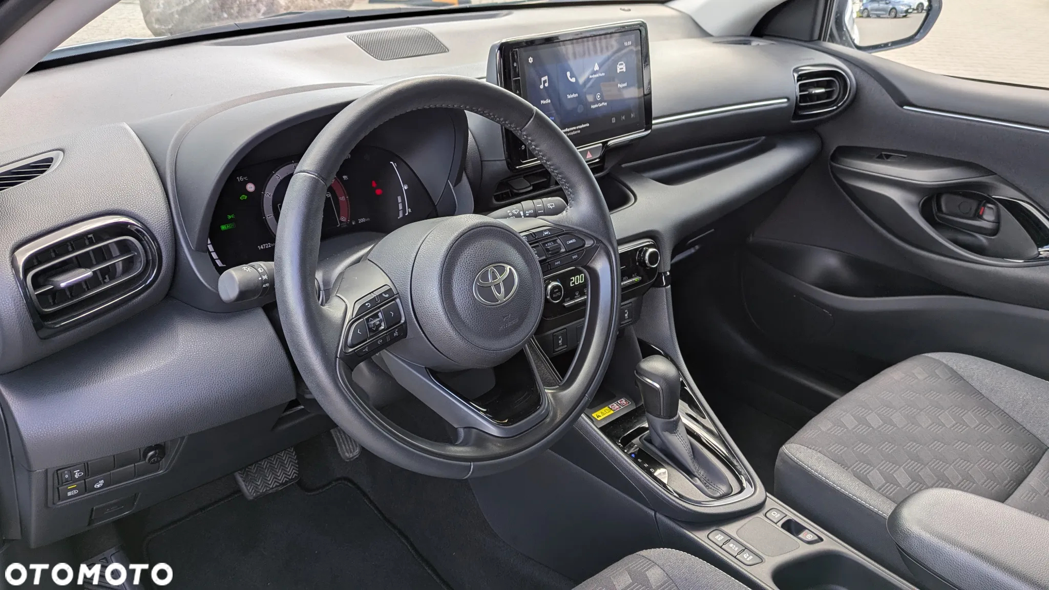 Toyota Yaris Hybrid 1.5 Style - 6
