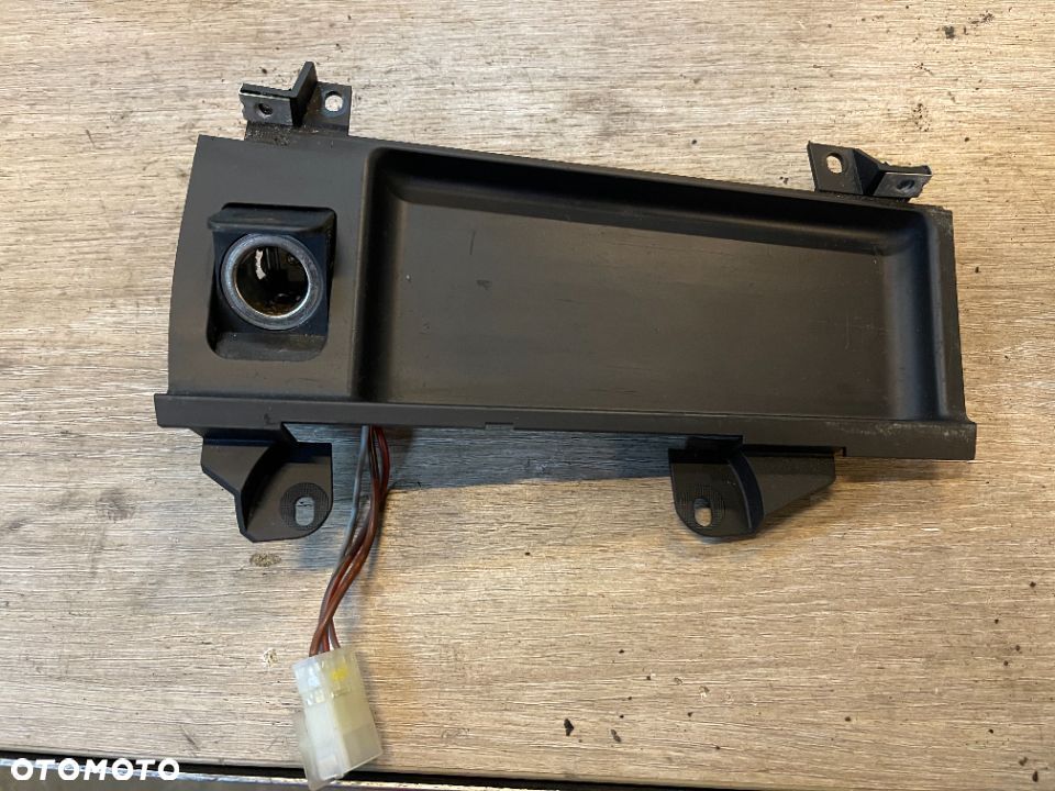 Półka gniazdo centralny tunel 12V Bmw e39 - 1
