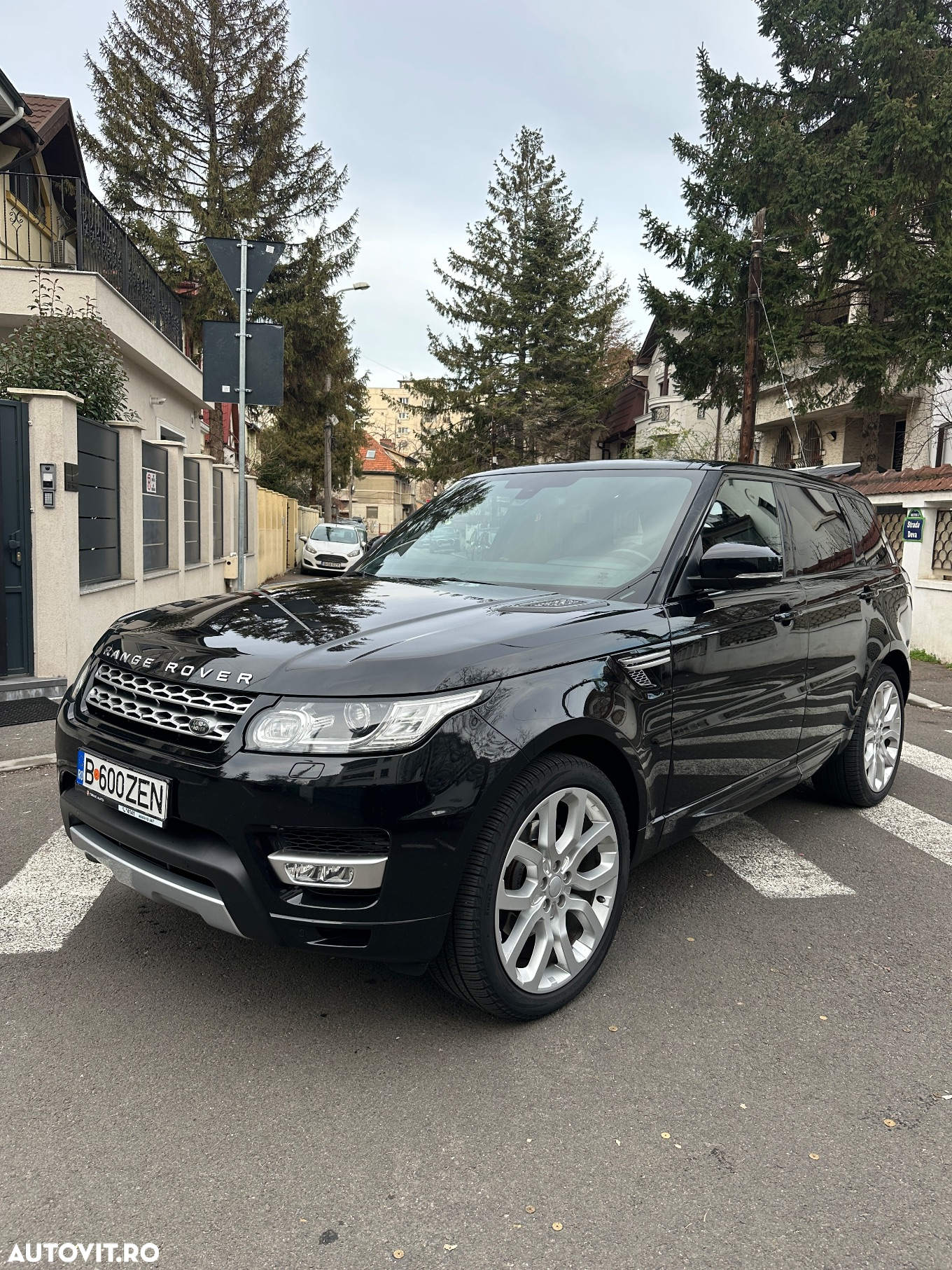 Land Rover Range Rover Sport 3.0 SDV6 Autobiography Dynamic - 2
