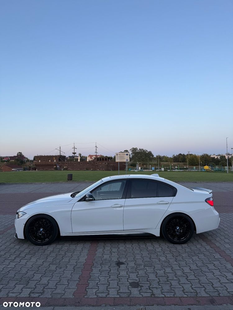 BMW Seria 3 340i Edition M Sport Shadow - 6