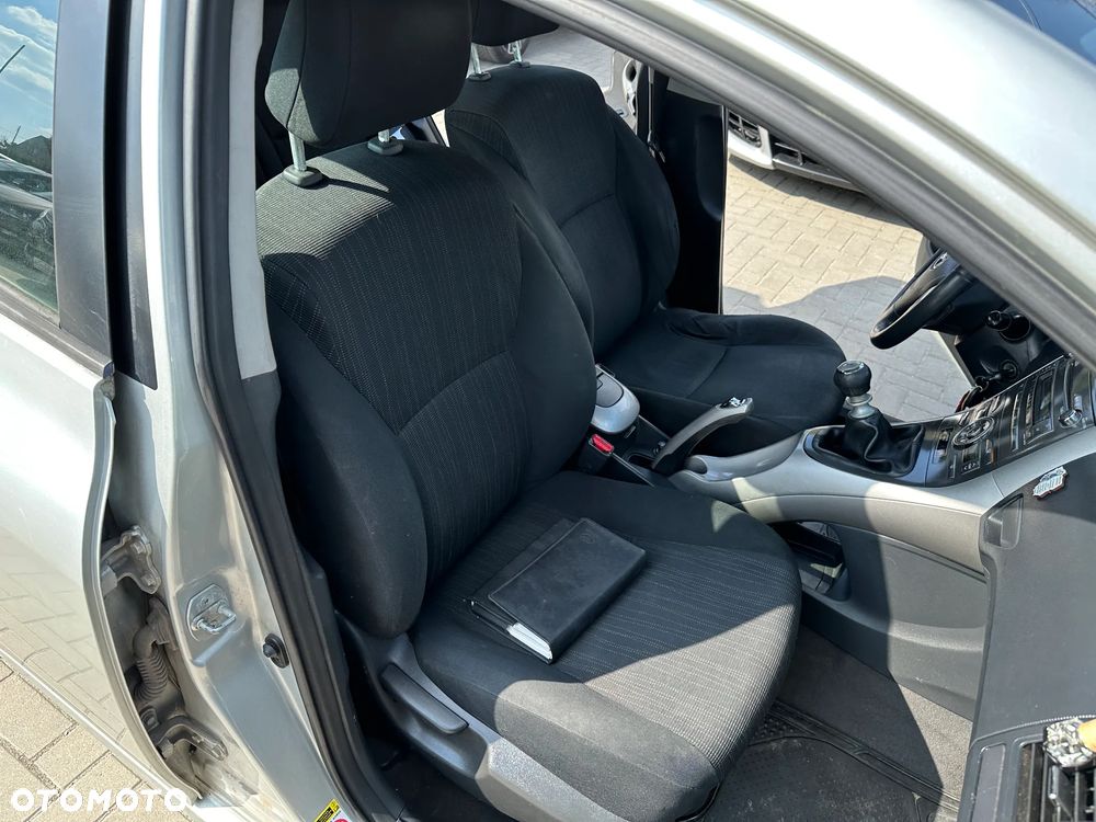 Toyota Auris - 18