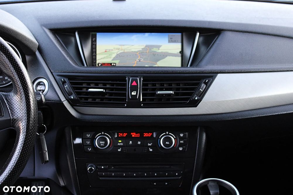 BMW X1 - 18