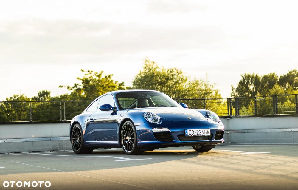 Porsche 911 Carrera PDK - 30