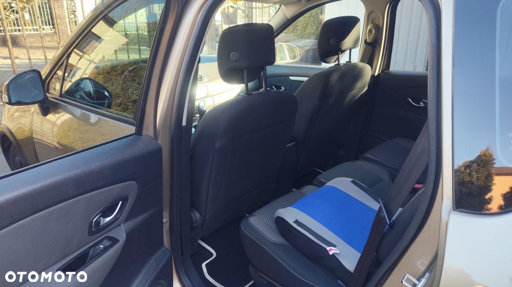 Renault Scenic Energy dCi 110 S&S Xmod Paris - 14