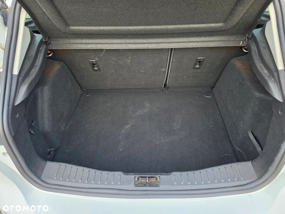 Ford Focus - 11