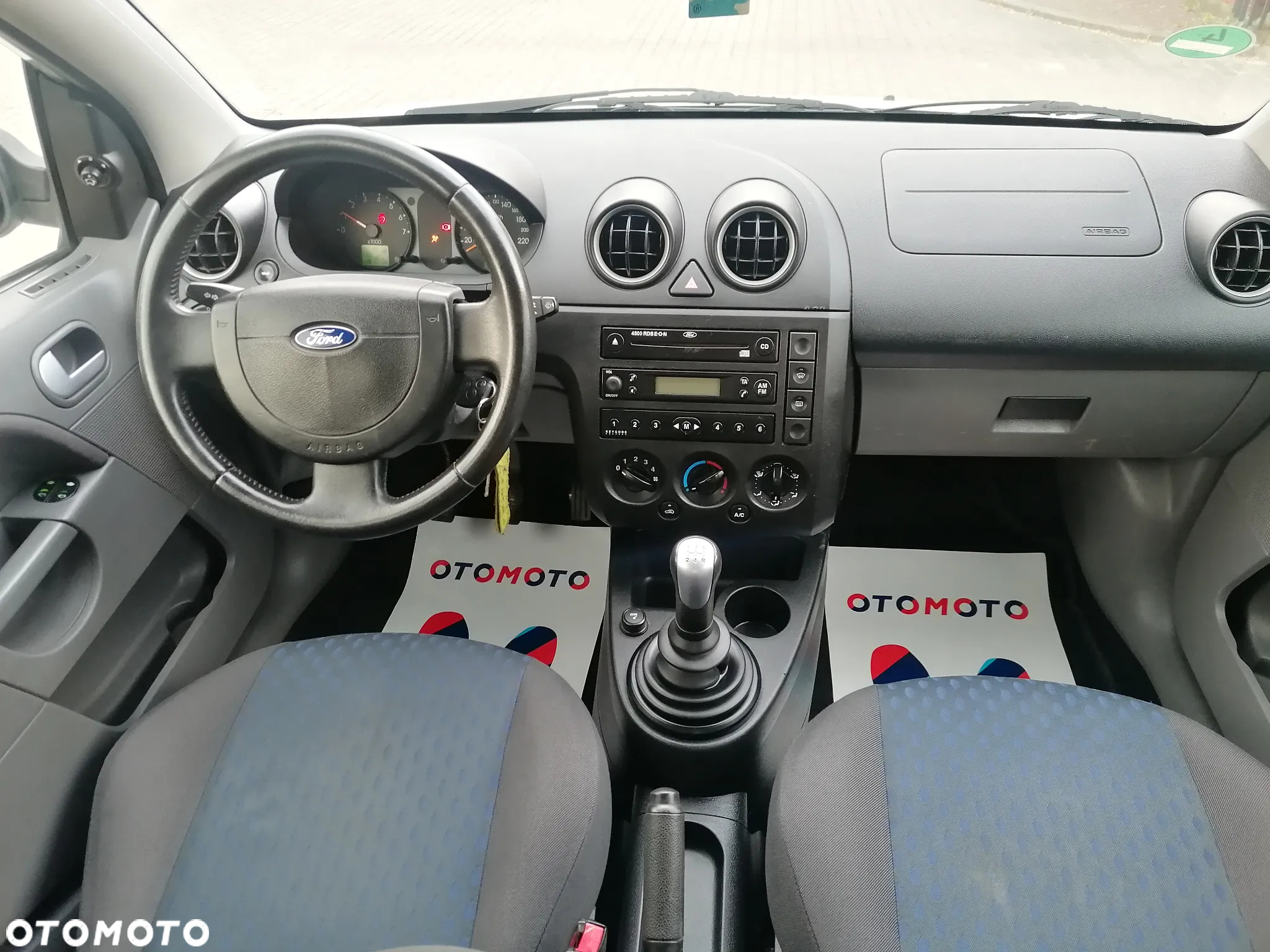 Ford Fiesta 1.4 Ghia - 7