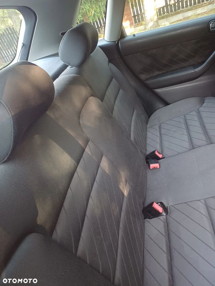 Audi A3 Sportback 1.9 TDI Ambition - 16