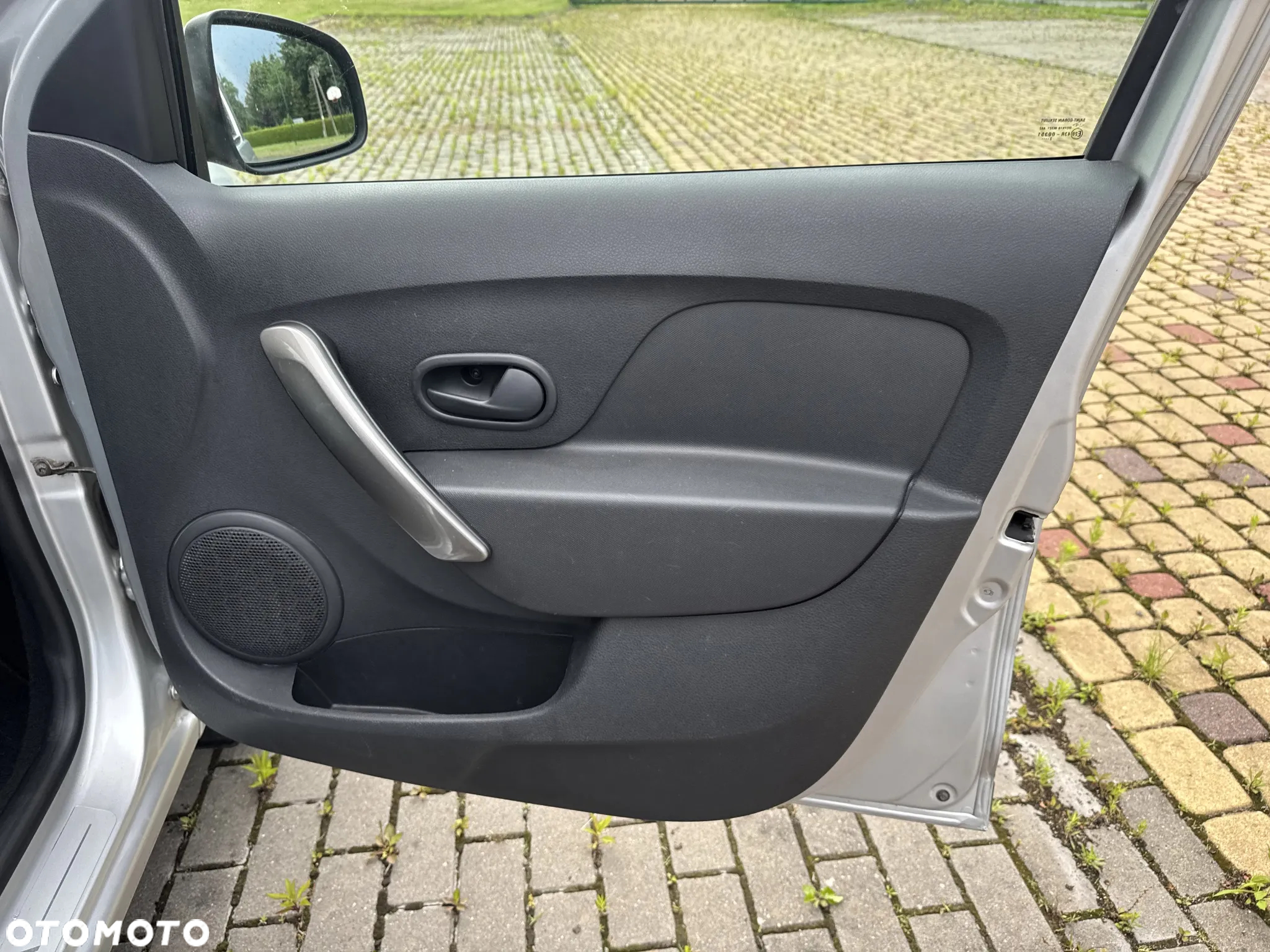 Dacia Logan MCV TCe 90 Celebration - 28