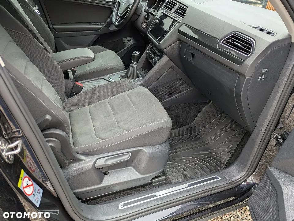 Volkswagen Tiguan 2.0 TDI SCR (BlueMotion Technology) Comfortline - 19
