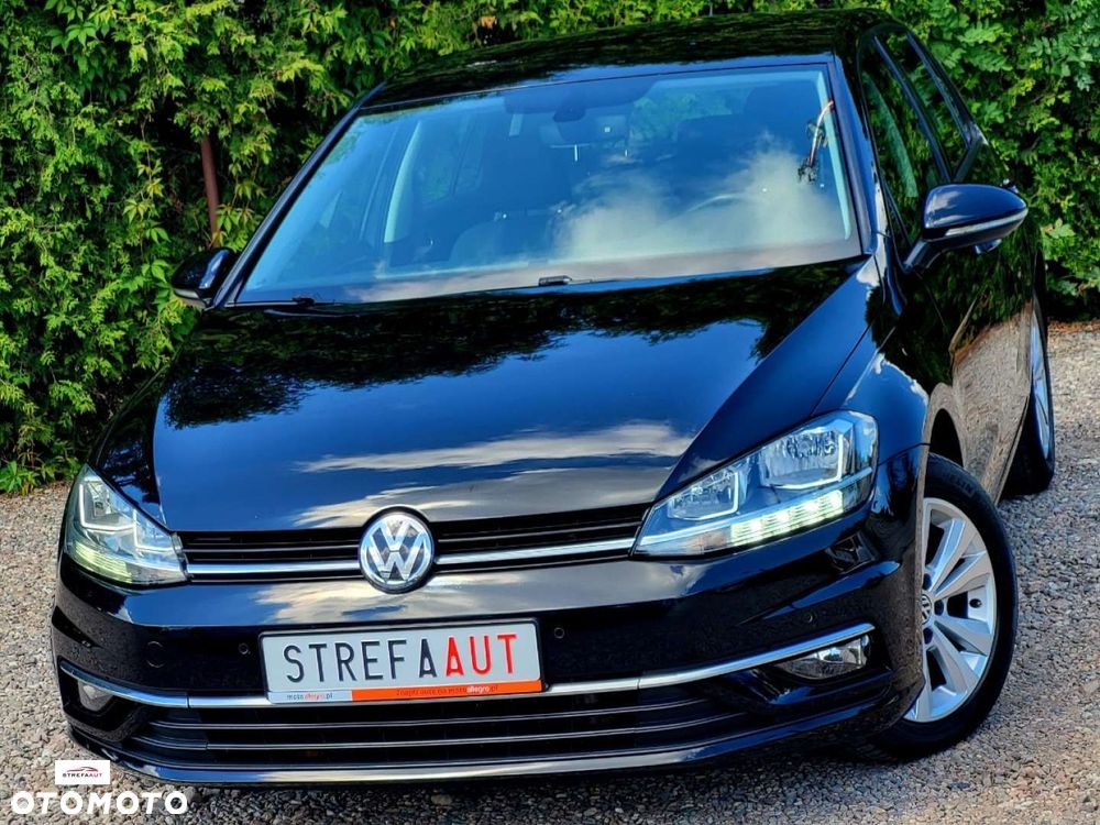 Volkswagen Golf - 37
