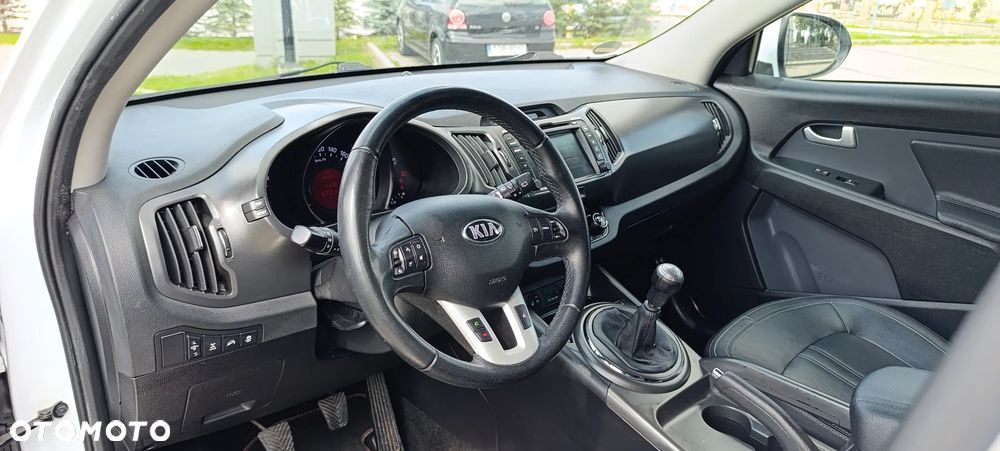 Kia Sportage 2.0 CVVT 4WD Spirit - 10