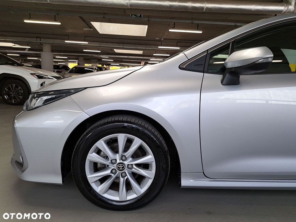 Toyota Corolla 1.8 Hybrid Comfort - 34