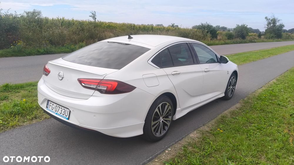 Opel Insignia 1.5 T Exclusive S&S - 6