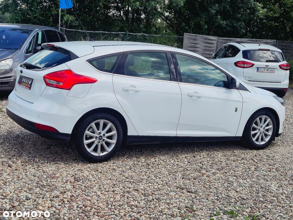 Ford Focus - 11