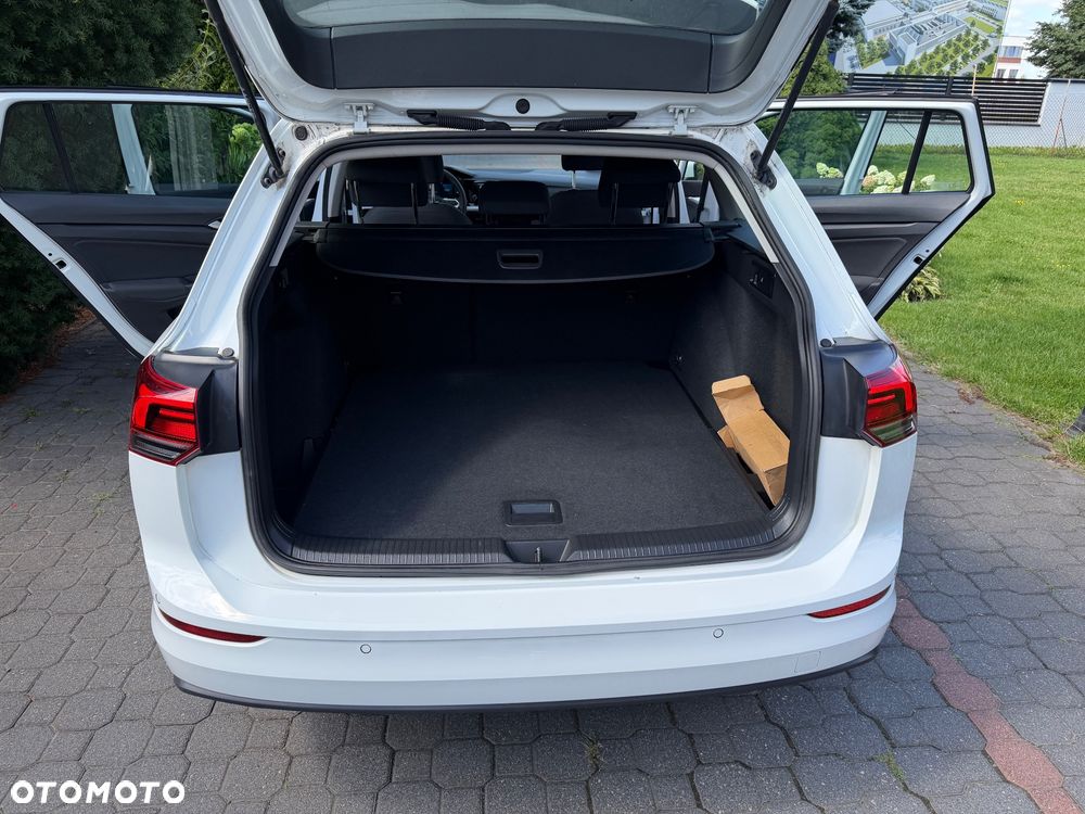 Volkswagen Golf 1.0 TSI - 24