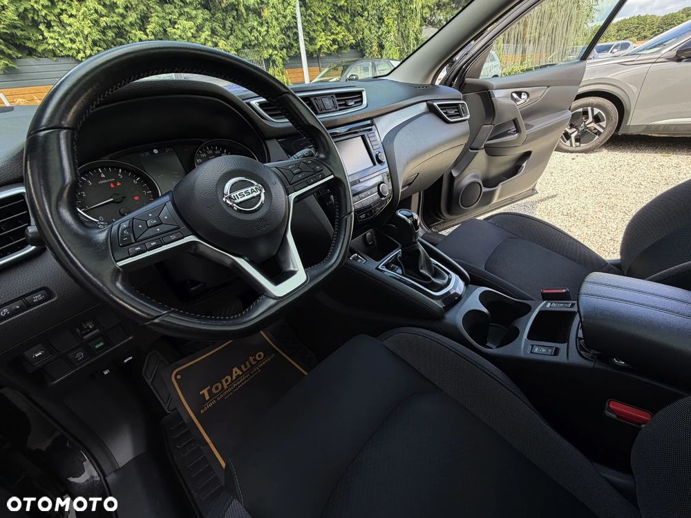 Nissan Qashqai 1.3 DIG-T DCT N-CONNECTA - 19