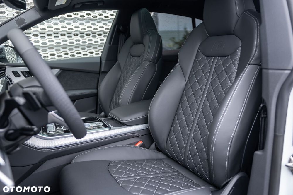 Audi Q8 50 TDI quattro tiptronic - 11