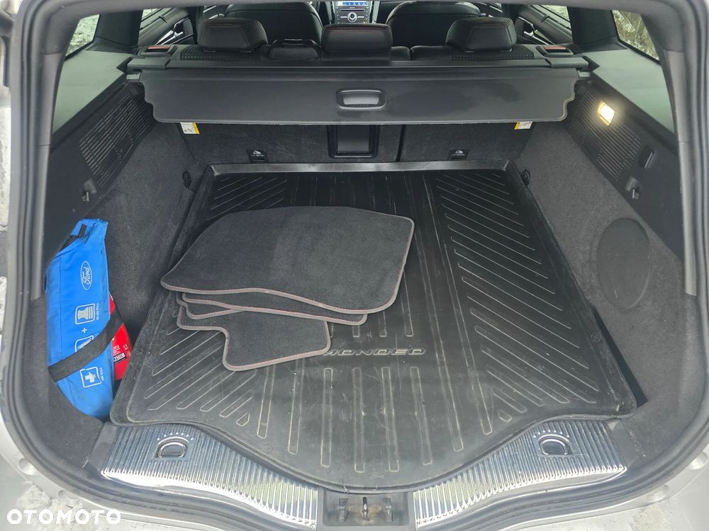 Ford Mondeo 2.0 EcoBlue ST-Line - 19