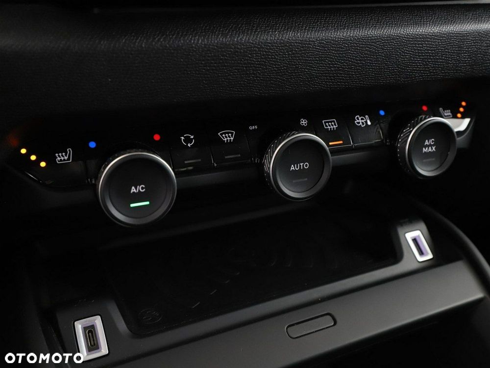 Citroën C4 1.2 PureTech Shine S&S EAT8 - 30