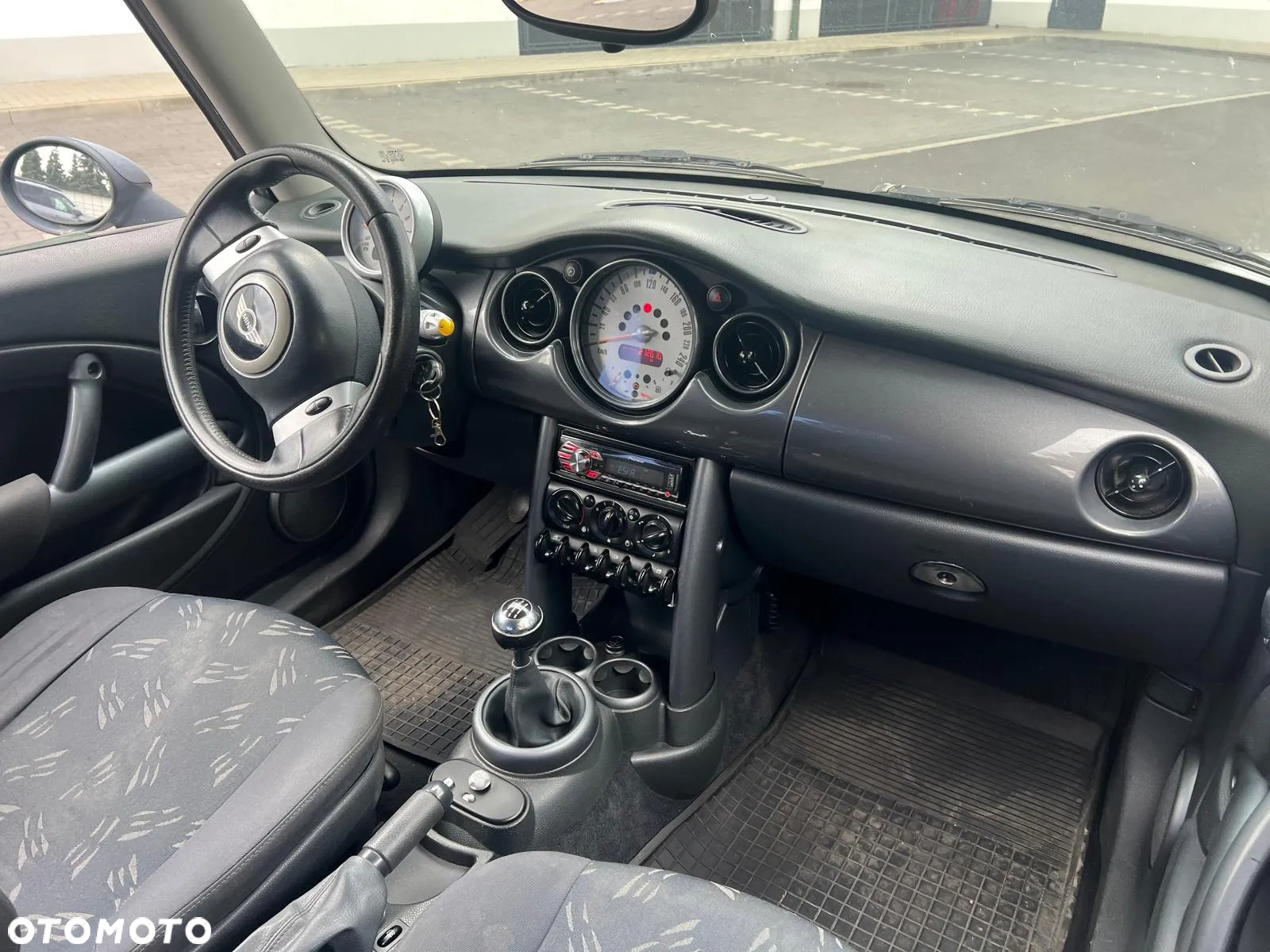 MINI ONE Standard - 17