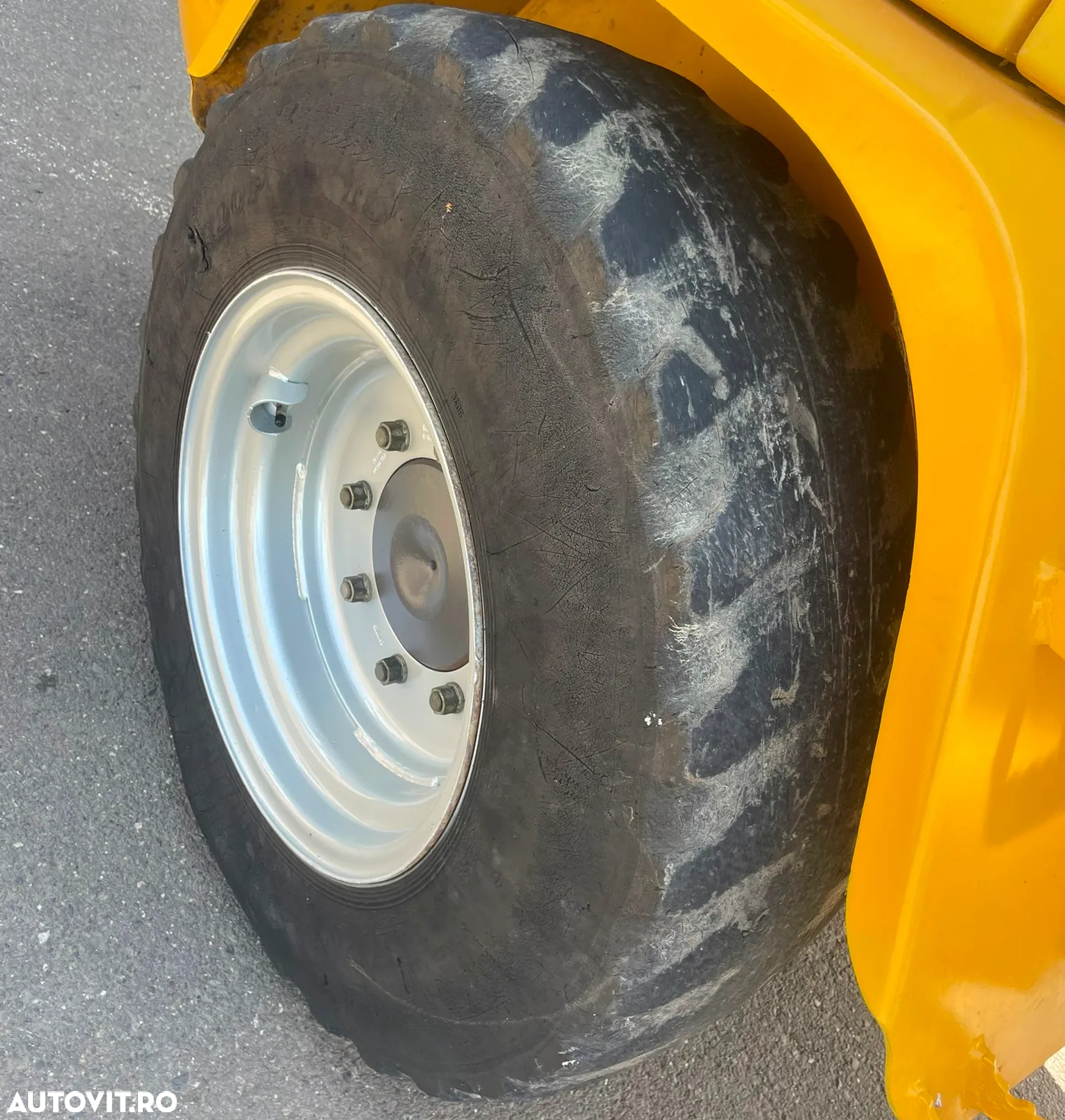 Volvo L30B - 8