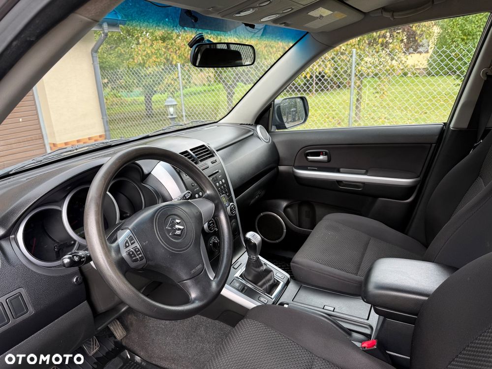 Suzuki Grand Vitara 2.0 Comfort - 8