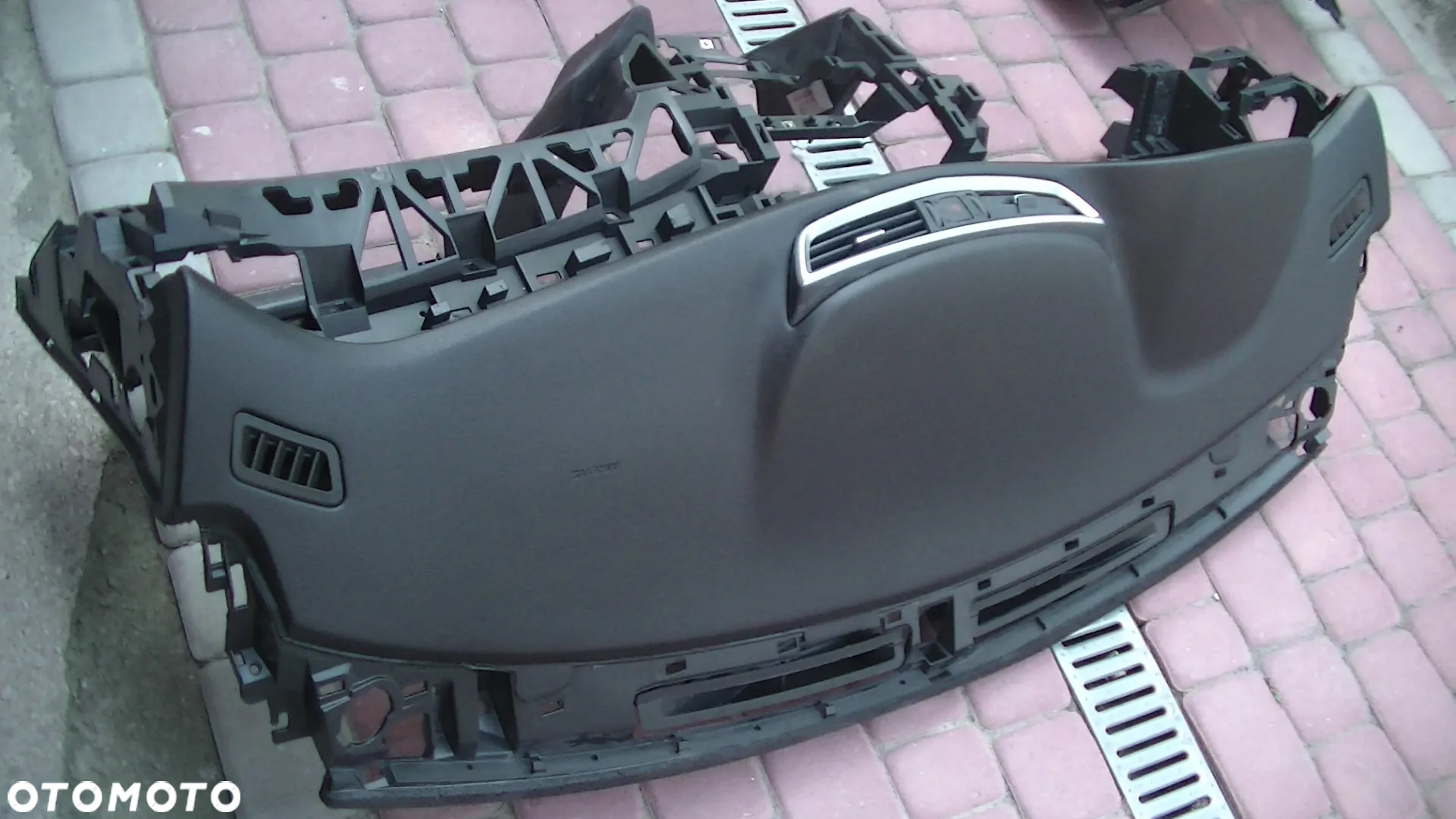 Nissan Qashqai II J11 LIFT X-trail T32 deska rozdzielcza kokpit konsola - regeneracja - 3