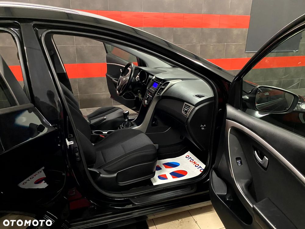 Hyundai i30 1.6 GDI BlueDrive Premium - 19