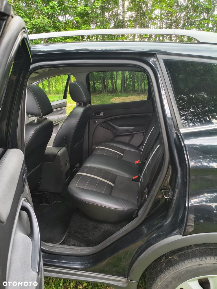 Ford Kuga 2.0 TDCi 4WD Titanium - 14