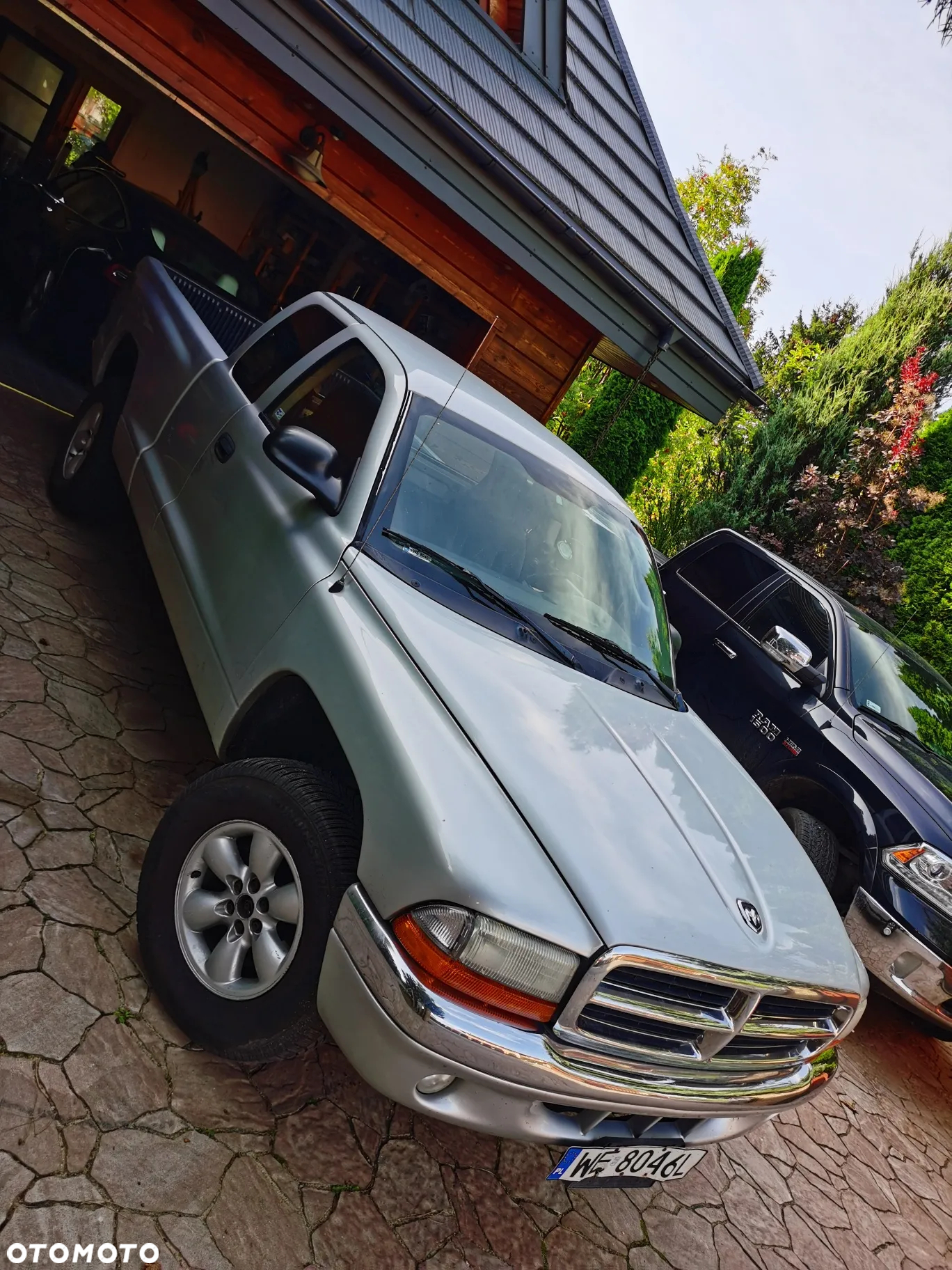 Dodge RAM 1500 5.7 4x4 - 21