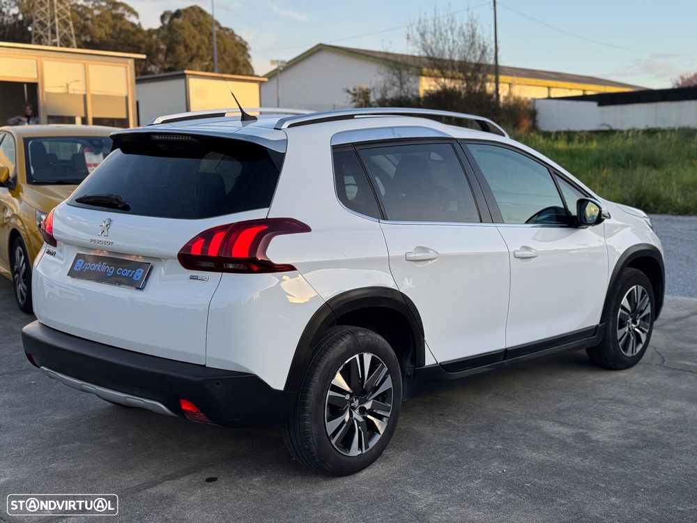 Peugeot 2008 PureTech 110 Stop&Start Allure - 4