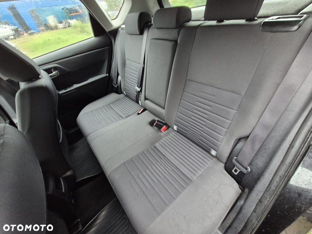 Toyota Auris 1.6 D-4D Dynamic - 37