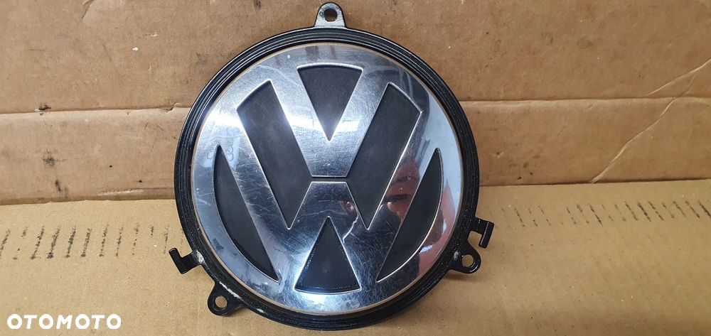 Klamka znaczek klapy bagażnika VW Golf V 3C5827469D - 1