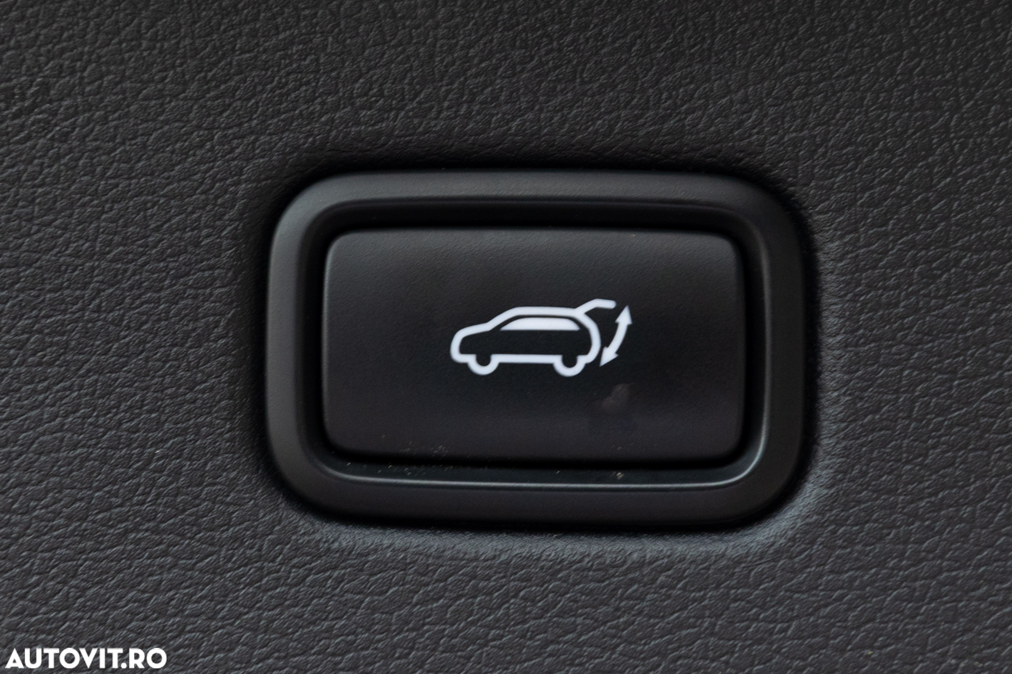 Hyundai Tucson 2.0 CRDI 4WD 6AT Luxury Pack+ - 19