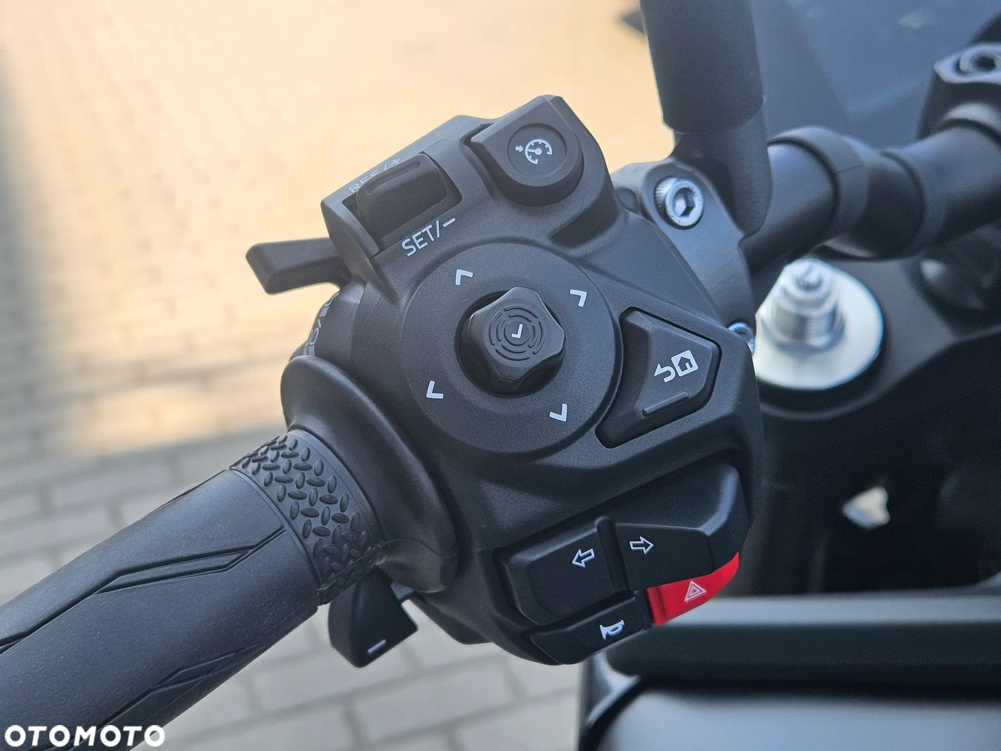 Yamaha MT - 14
