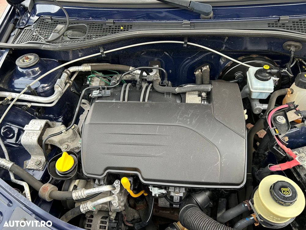 Dacia Logan 1.2 - 8