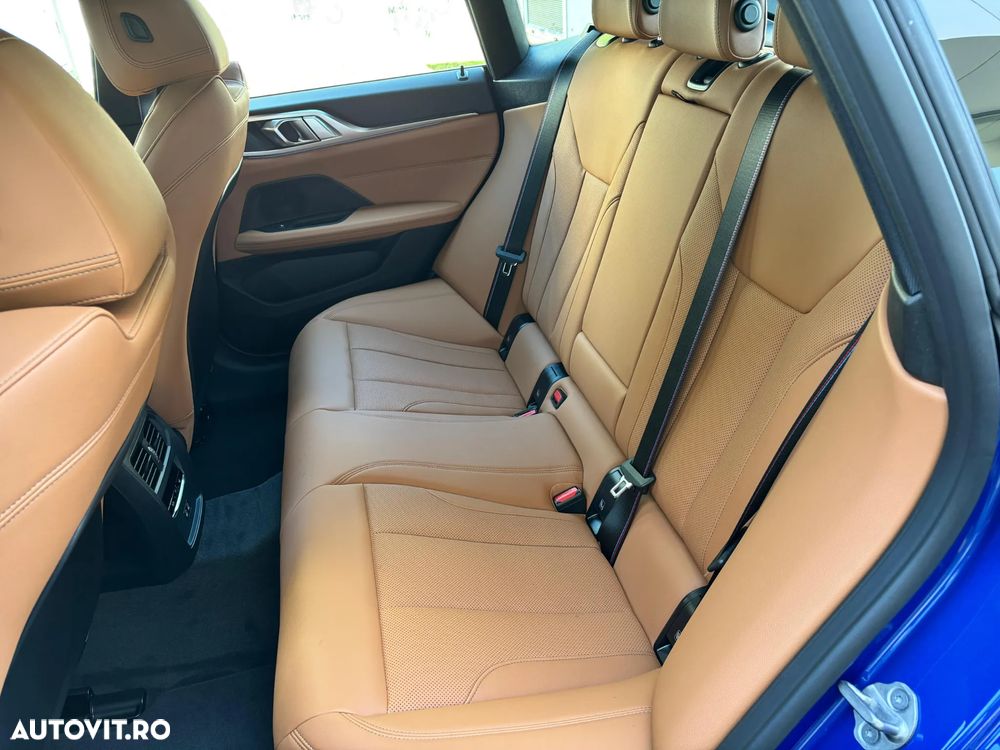 BMW i4 xDrive40 - 13