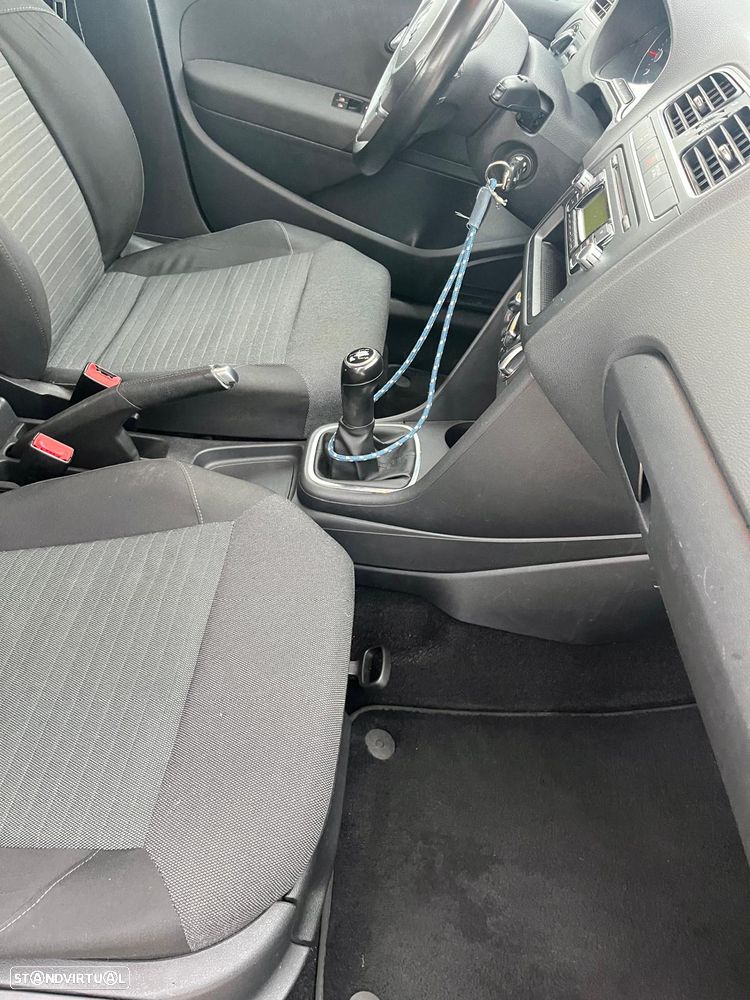 VW Polo 1.6 TDI Trendline - 13