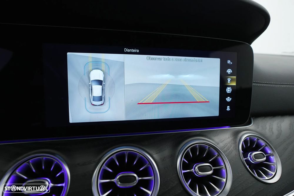 Mercedes-Benz CLS 300 d 4Matic AMG Line - 18