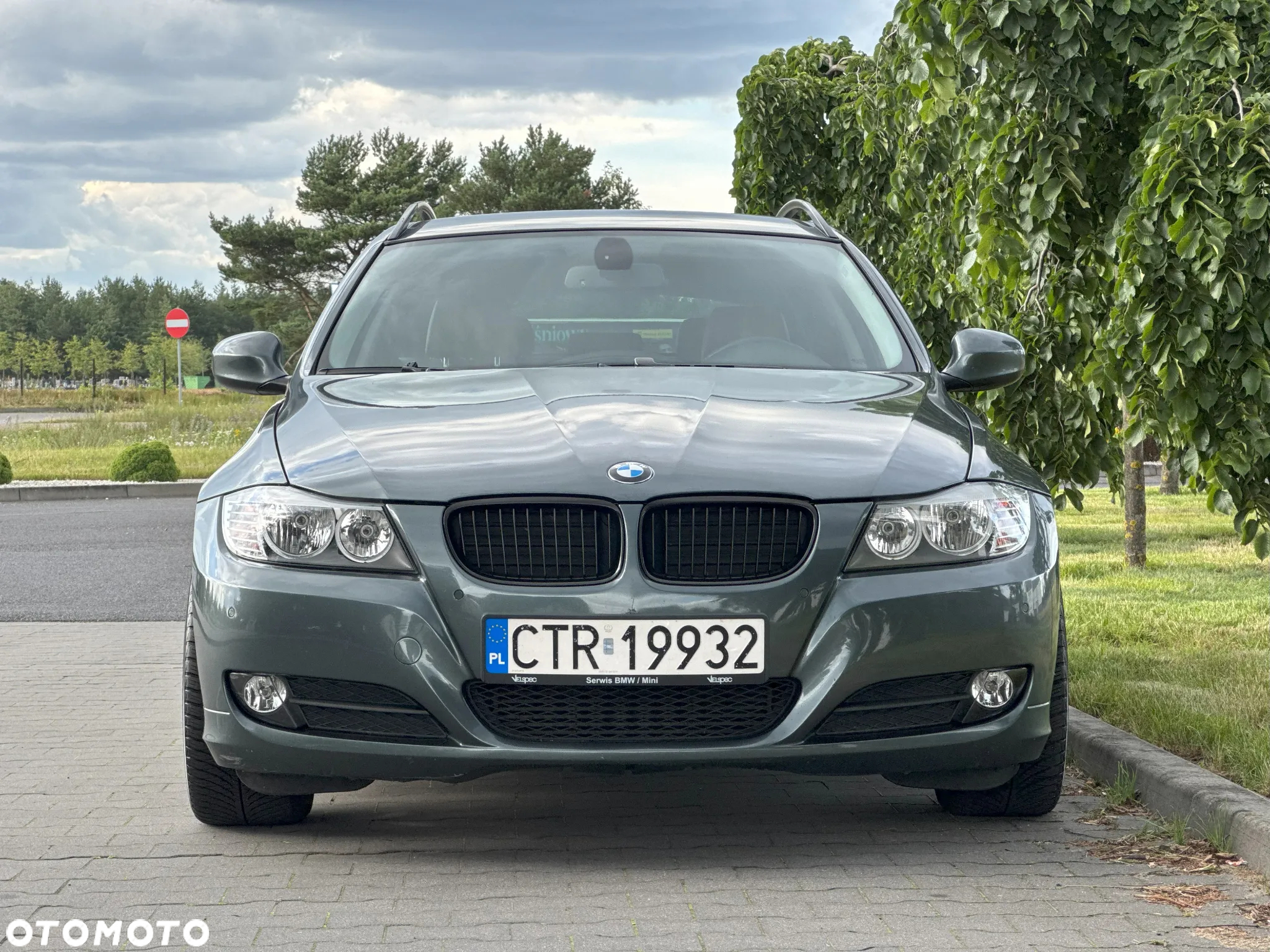 BMW Seria 3 318d DPF Touring - 10