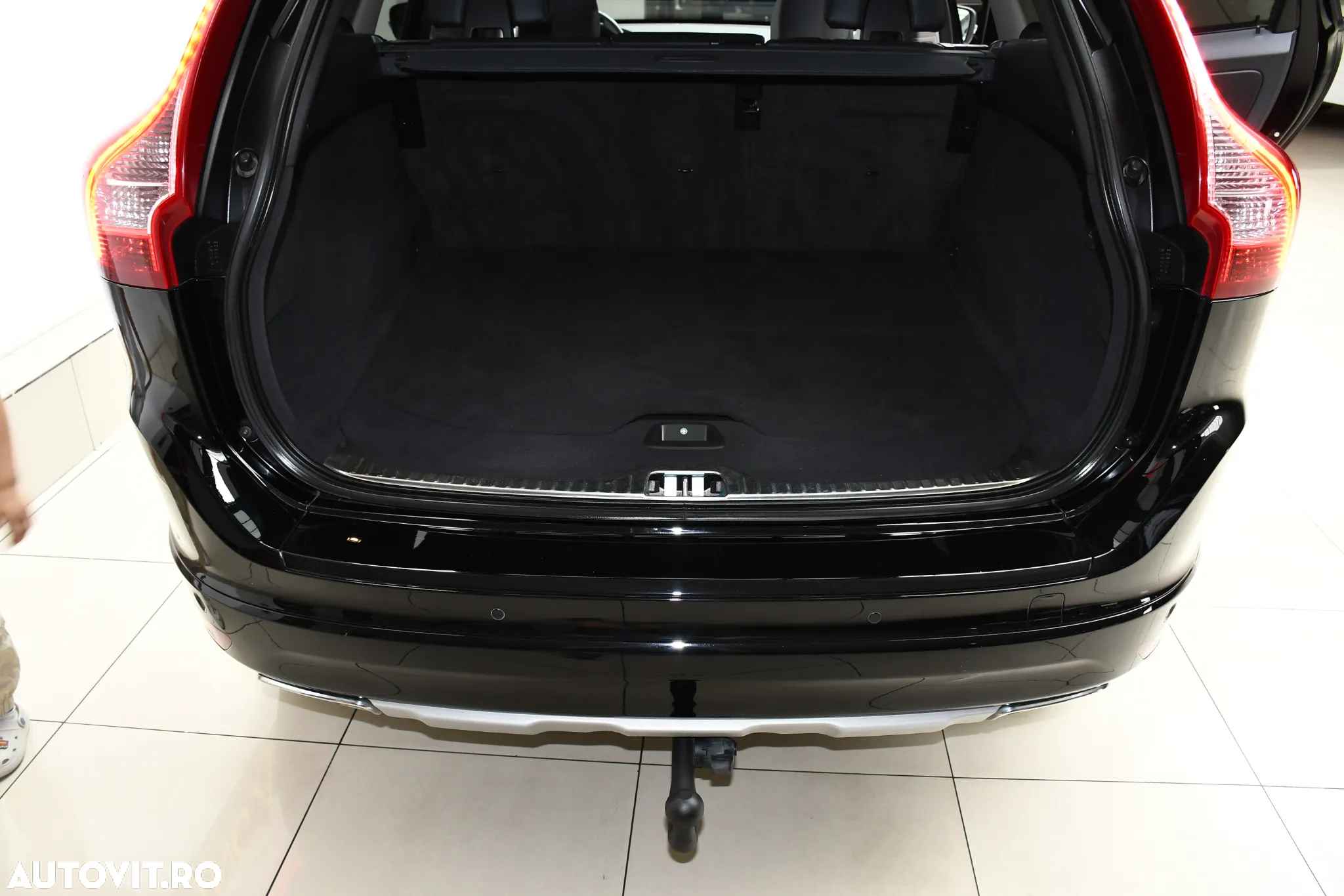 Volvo XC 60 D5 AWD Geartronic Summum - 23
